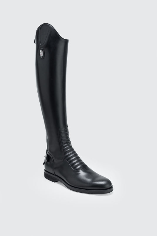 Zeus black
