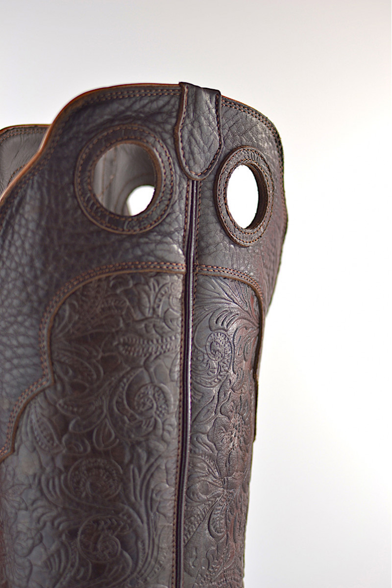Buckaroo flowers dark brown 