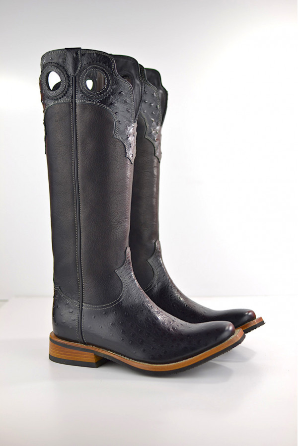 Pecos ostrich black